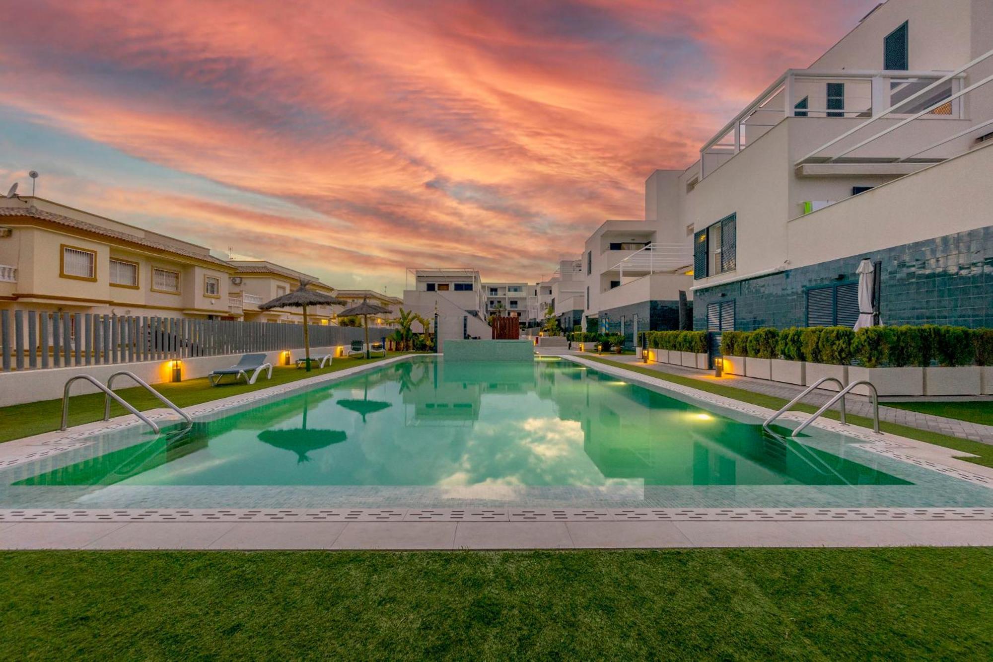 Turquesa Del Mar - Sun & Beach & Golf & Bike - Large Terrace Ground-Floor Spanish Apartment Dehesa de Campoamor  Extérieur photo